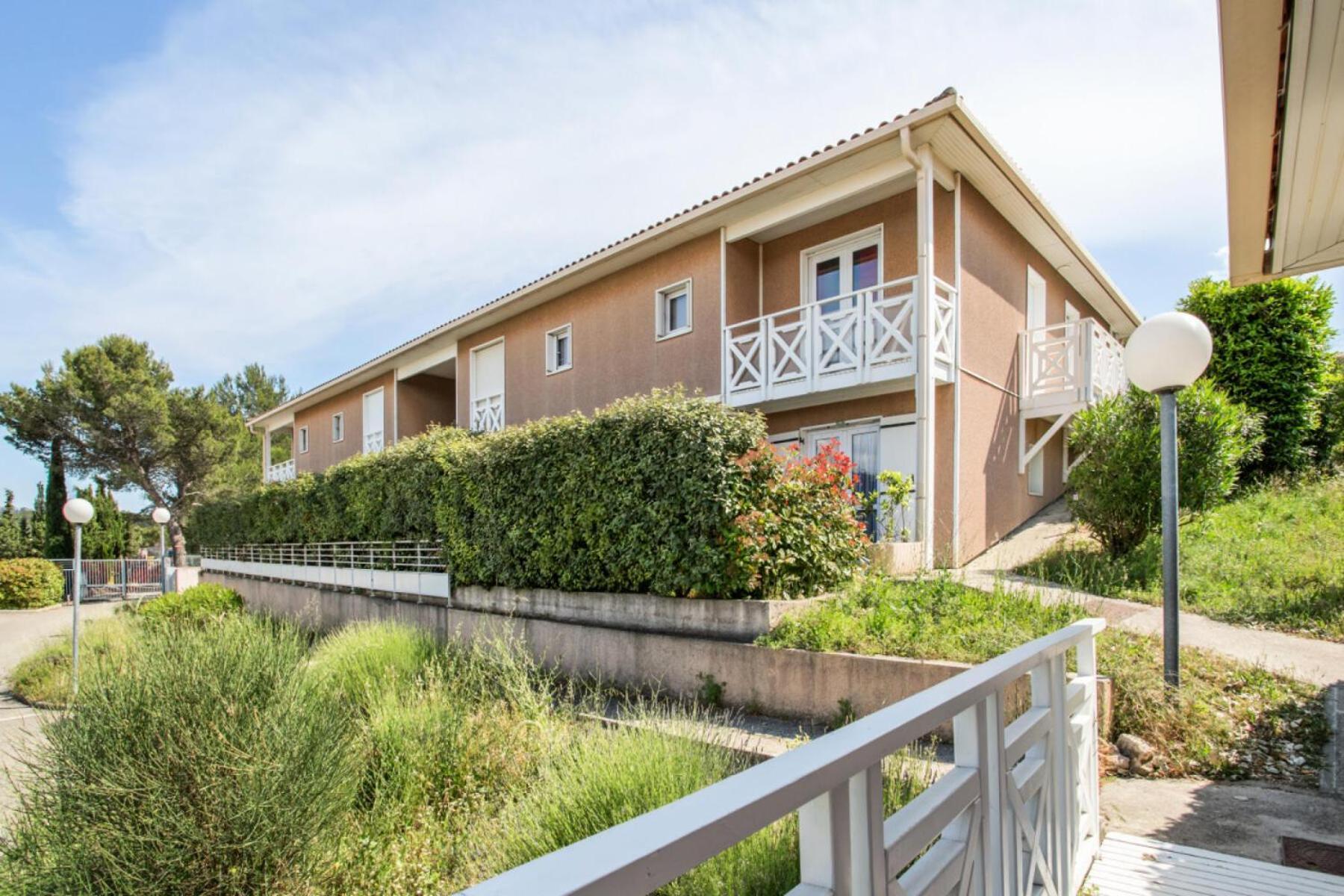 Résidence Debussy - maeva Home - Appartement 2 Pièces 4 Personnes - Budget 39 Carnoux-en-Provence Exterior foto